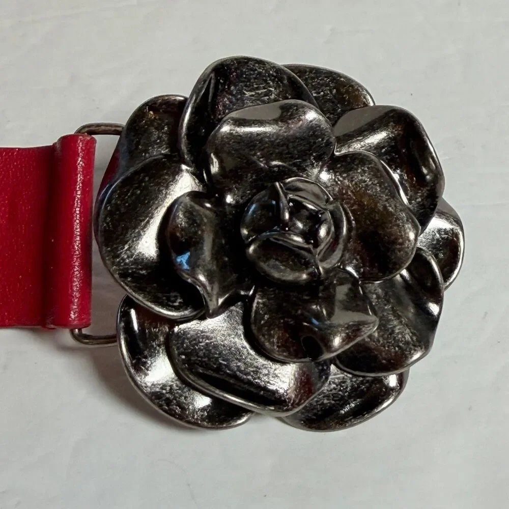 Betsey Johnson Red Waist Belt Large Flower Buckle Leopard Print Small 40